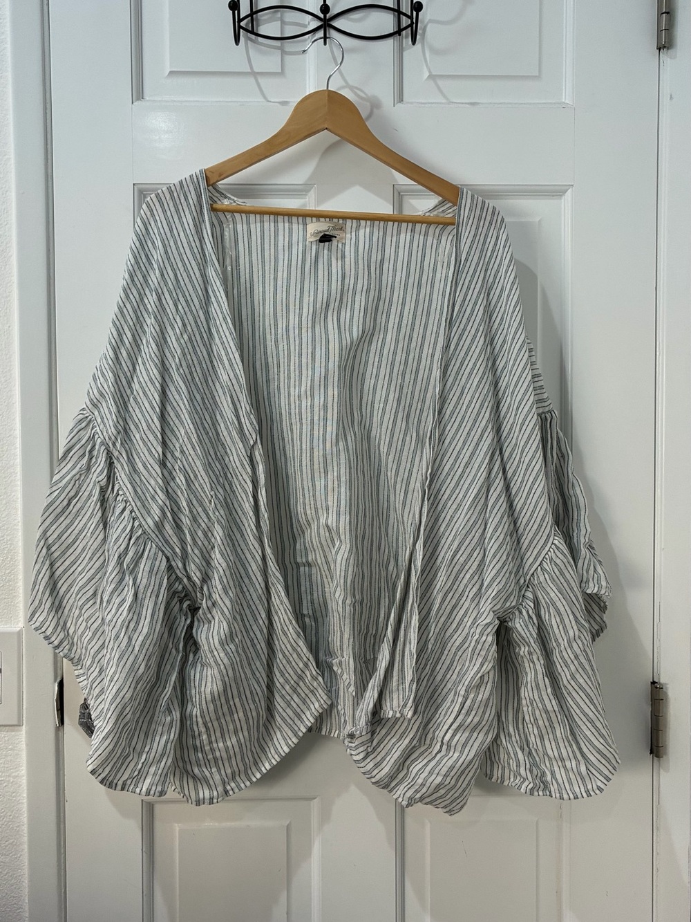 Universal Thread Plus striped kimono cardigan, OSFM Plus